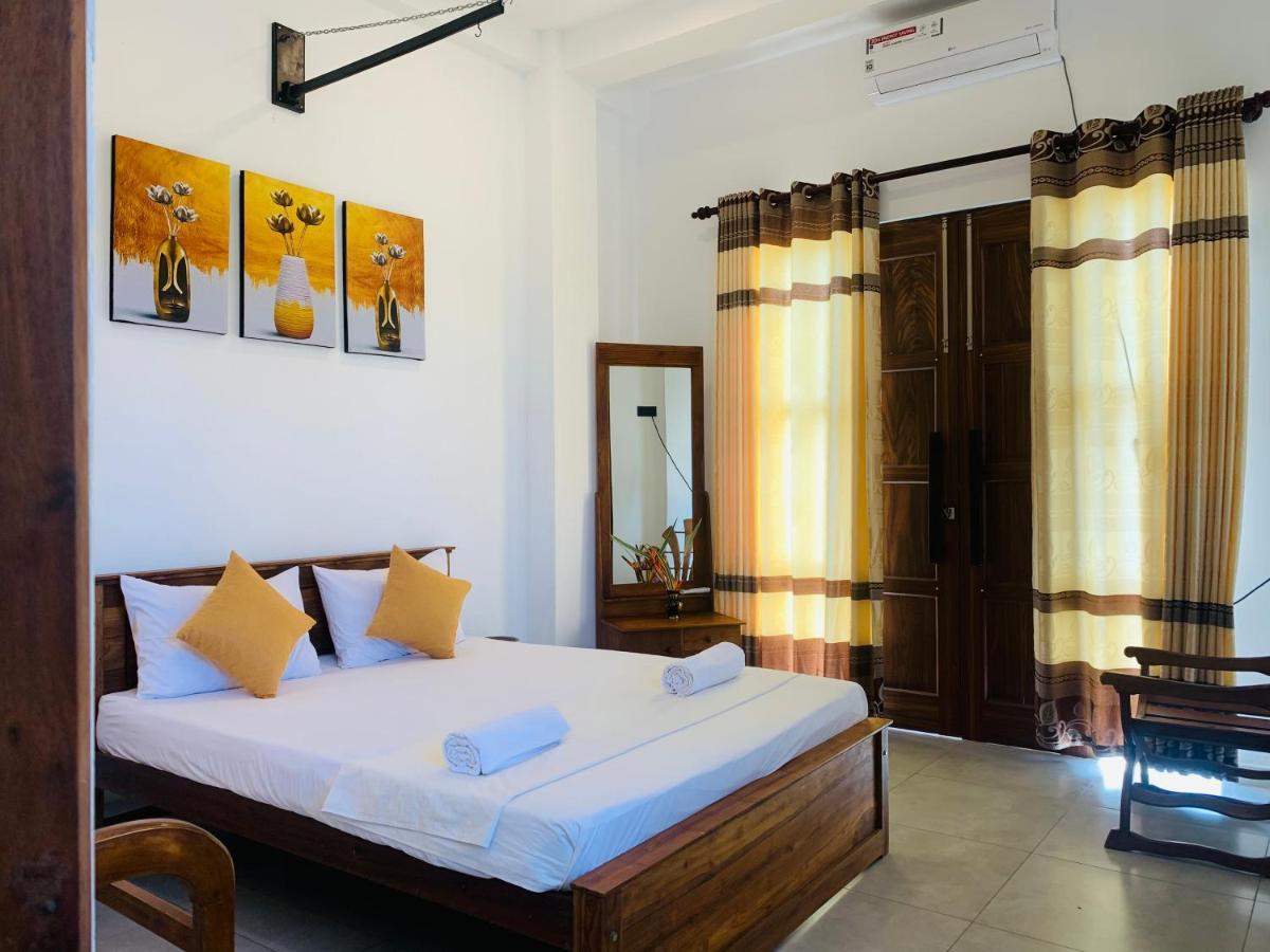Kavin Beach Hotel Hikkaduwa Exterior foto