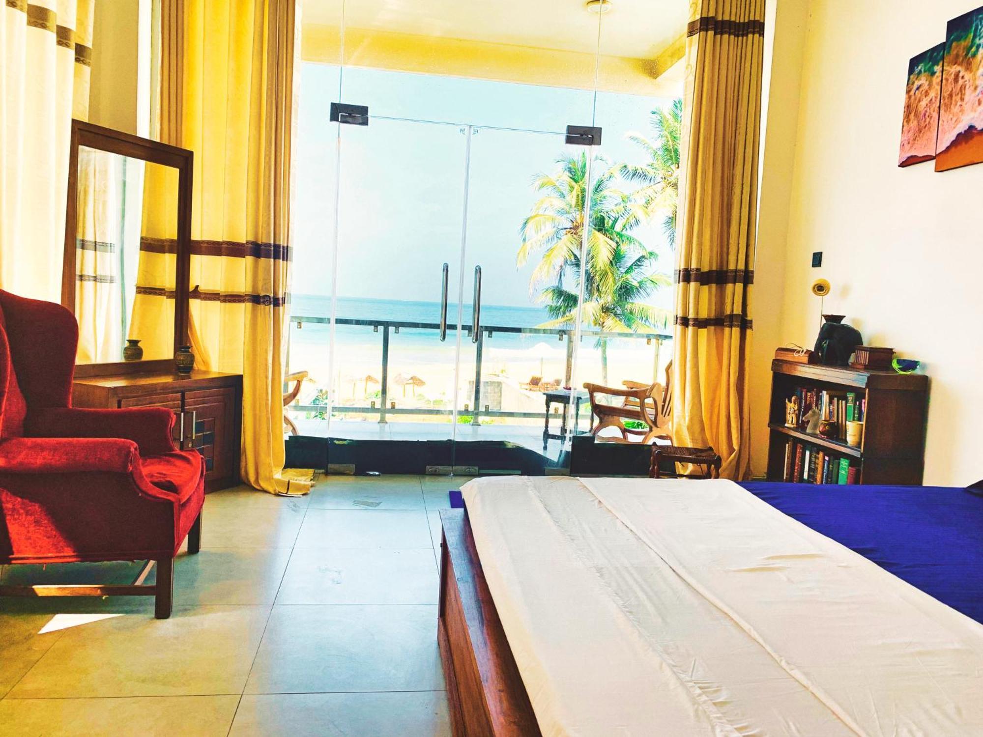 Kavin Beach Hotel Hikkaduwa Exterior foto